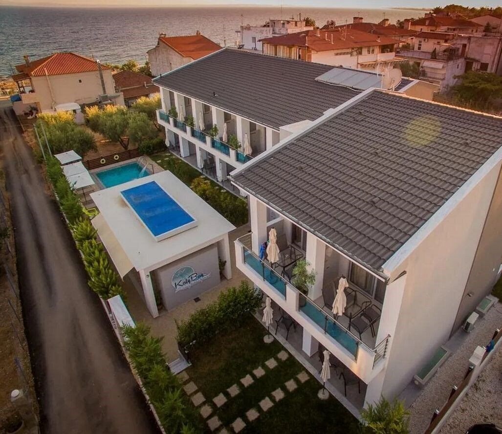 Отель Kaly Bay Luxury Studios & Apartments 3*